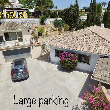 Santa Fe de los Boliches Villa Mimosa Sleeps 8 With Heated Pool מראה חיצוני תמונה