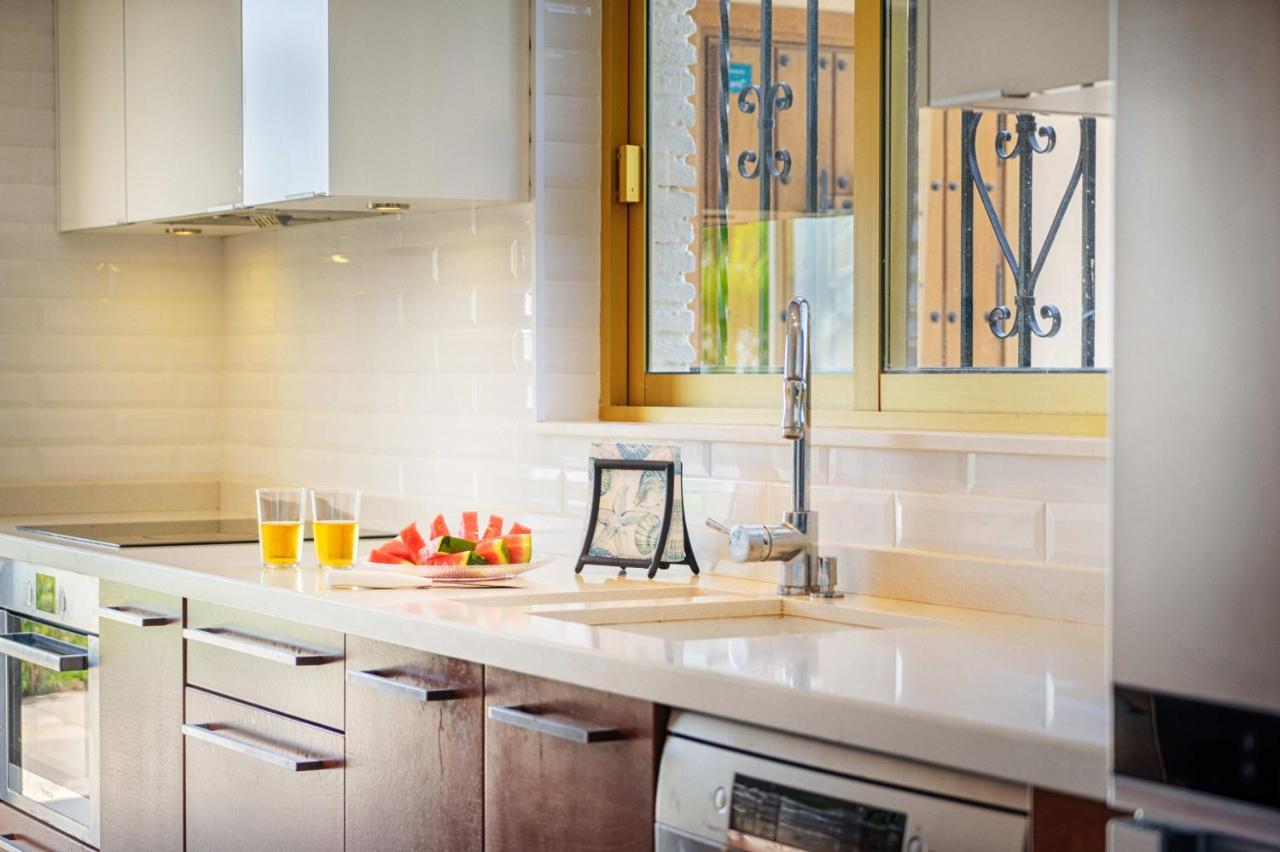 Santa Fe de los Boliches Villa Mimosa Sleeps 8 With Heated Pool מראה חיצוני תמונה